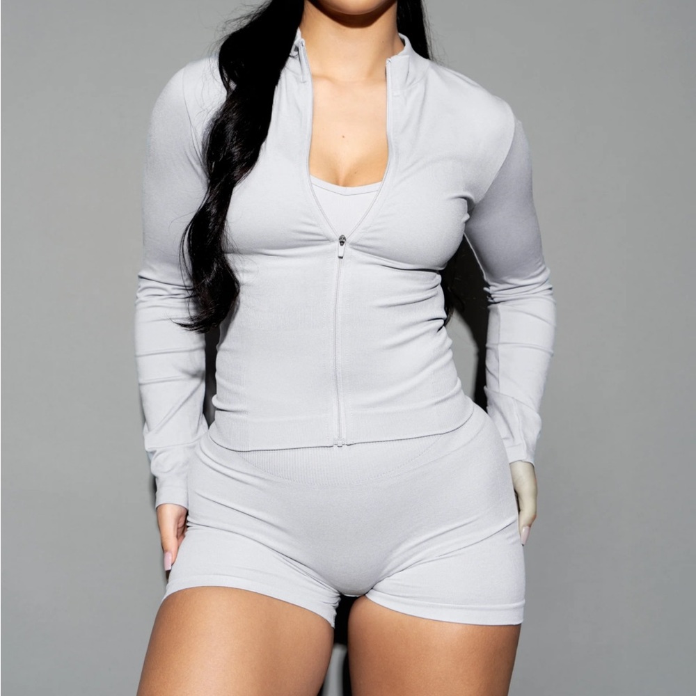 HOUSE ID Brown Workout Set